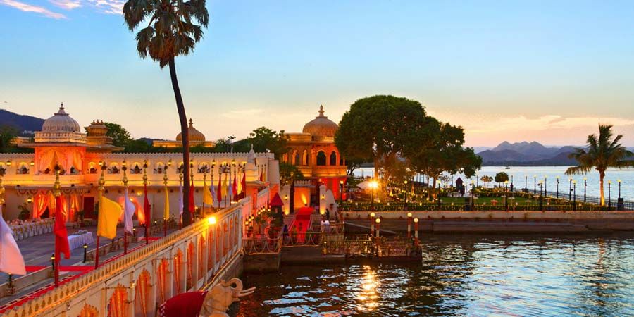 Jag Mandir island palace at dusk, Udaipur